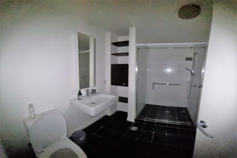 Photo of property in Montreaux Apartments, 2j/164 The Terrace, Wellington Central, Wellington, 6011