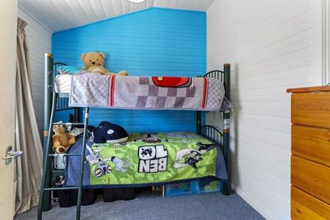 Photo of property in 2 Penfold Square, Leithfield, 7481