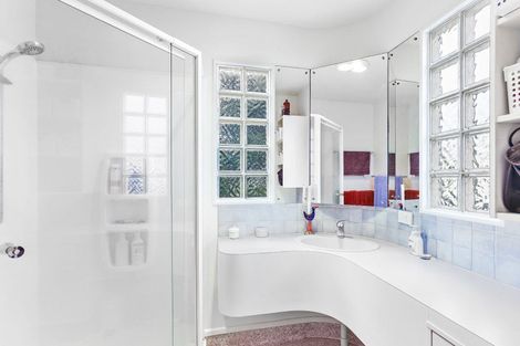 Photo of property in 24c The Esplanade, Westshore, Napier, 4110