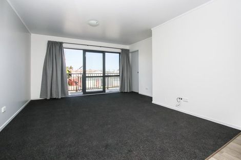 Photo of property in 4/200 Old Farm Road, Hamilton East, Hamilton, 3216