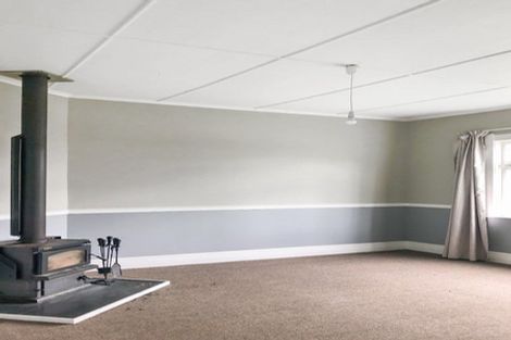 Photo of property in 2 Willis Street, Marton, 4710