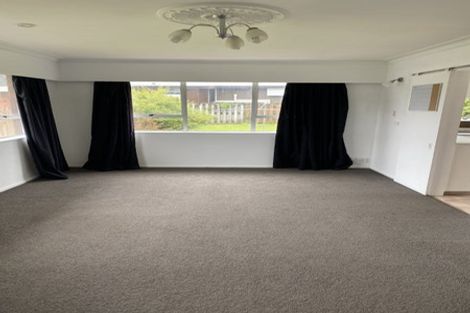 Photo of property in 50c Braid Road, St Andrews, Hamilton, 3200