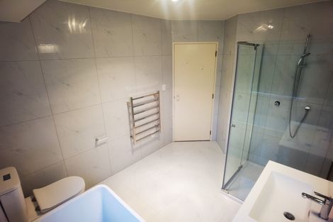 Photo of property in 17 Mercury Lane, Windsor Park, Auckland, 0632