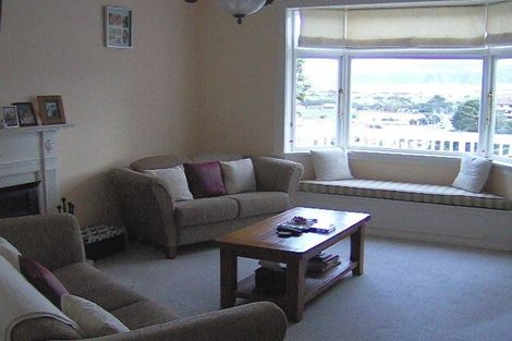 Photo of property in 41 Tio Tio Road, Miramar, Wellington, 6022