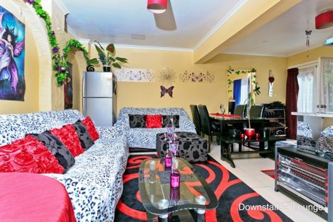 Photo of property in 88 Ayton Drive, Totara Vale, Auckland, 0629