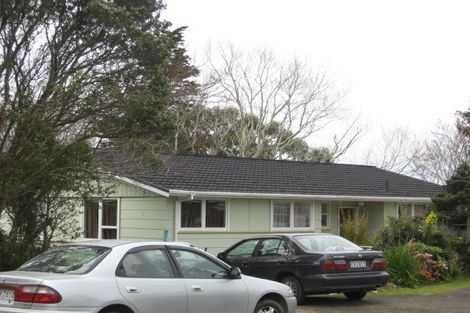 Photo of property in 5 Kirton Place, Westown, New Plymouth, 4310