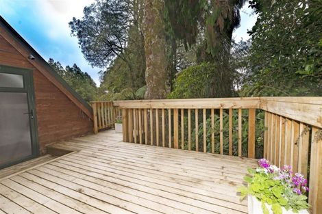 Photo of property in 566 Scenic Drive, Waiatarua, Auckland, 0612