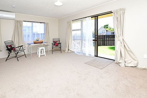 Photo of property in 1/43 Charntay Avenue, Clover Park, Auckland, 2019