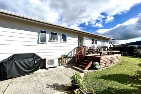 Photo of property in 5 Amber Place, Pukehangi, Rotorua, 3015