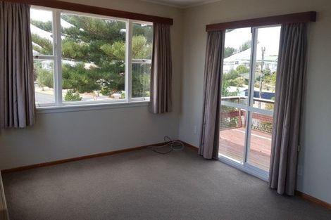 Photo of property in 24 Burns Street, Tawhero, Whanganui, 4501