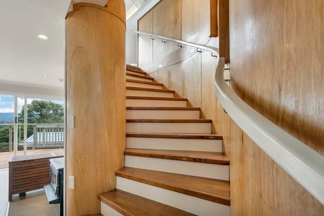 Photo of property in 1084 Scenic Drive North, Swanson, Auckland, 0816