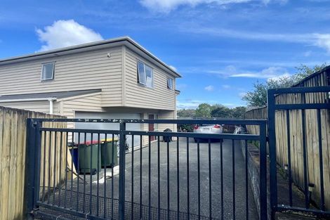 Photo of property in 121a Bruce Road, Glenfield, Auckland, 0629