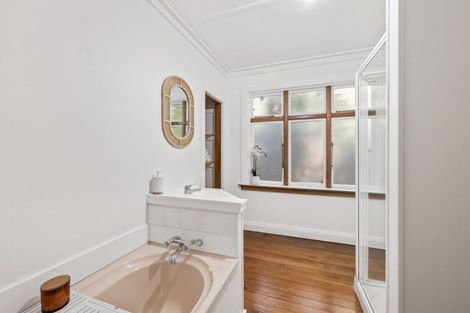 Photo of property in 59 York Street, Picton, 7220