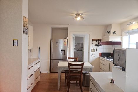 Photo of property in 135 Bower Avenue, New Brighton, Christchurch, 8083