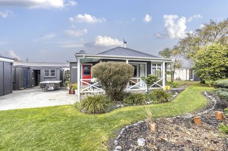 Photo of property in 178a High Street, Oxford, 7430