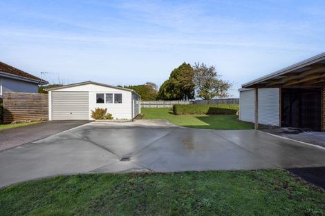 Photo of property in 1352 Devon Road, Brixton, Waitara, 4382