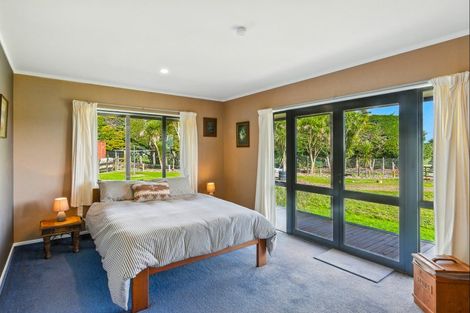 Photo of property in 70 Joblins Road, Levin, 5571