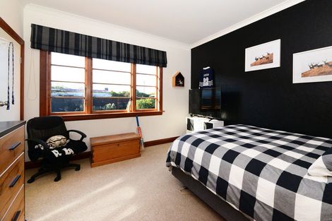 Photo of property in 17 Thackeray Street, Saint Andrews, 7988