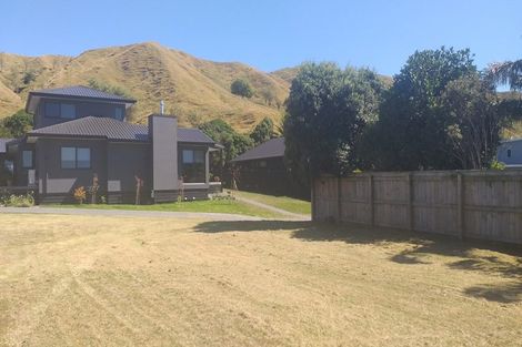 Photo of property in 8 Sandy Cove, Wainui, Gisborne, 4010