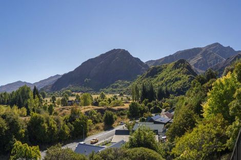 Photo of property in 11 Cotter Avenue, Arrowtown, 9302