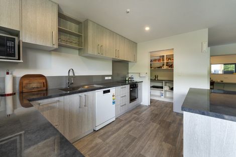 Photo of property in 16 Silverstone Drive, Cromwell, 9384