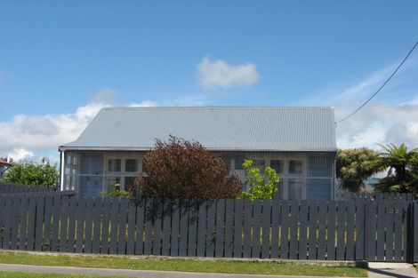 Photo of property in 22 Gladstone Street, Westport, 7825