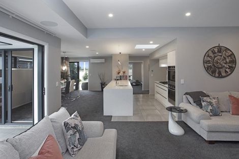 Photo of property in 211 Highsted Road, Casebrook, Christchurch, 8051