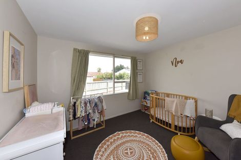 Photo of property in 13 Lenton Street, Aranui, Christchurch, 8061