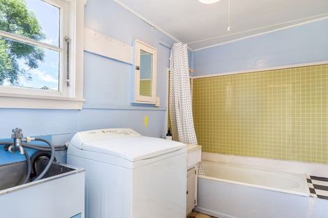 Photo of property in 15 Kowhai Street, Mangakino, 3421