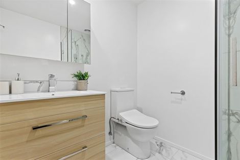 Photo of property in 2/88 Peverel Street, Riccarton, Christchurch, 8041