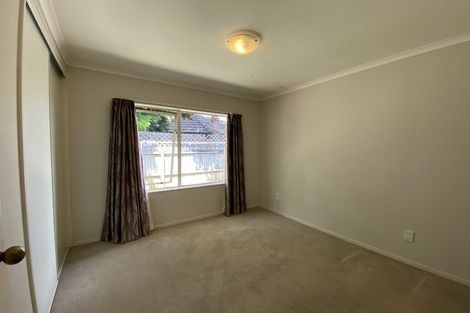 Photo of property in 8 Corfield Way, Burswood, Auckland, 2013