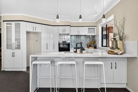 Photo of property in 94 Wentworth Drive, Rototuna North, Hamilton, 3210