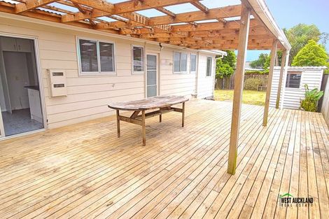 Photo of property in 9 Arodella Crescent, Ranui, Auckland, 0612