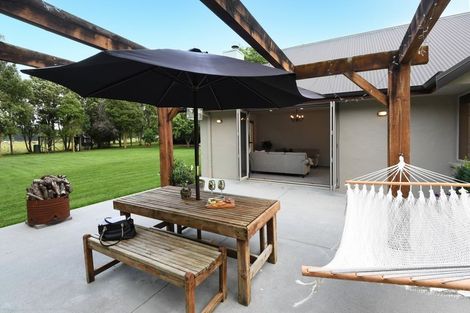 Photo of property in 210 Leger Grove, Te Awamutu, 3875