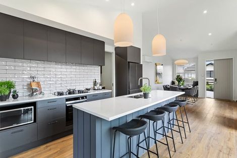 Photo of property in 11 Munro Oak Lane, Clevedon, Papakura, 2582