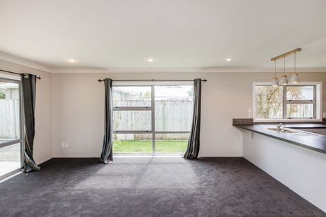 Photo of property in 15 Millbrook Place, Ashhurst, 4810