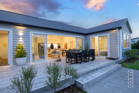 Photo of property in 44 Fruitlands Road, Kumeu, 0810