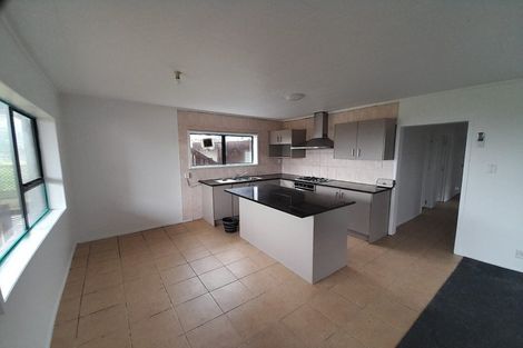 Photo of property in 30 Royal Road, Massey, Auckland, 0614