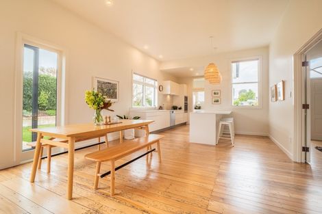 Photo of property in 72 Mailer Street, Mornington, Dunedin, 9011