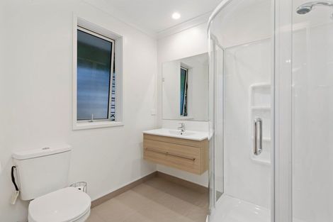 Photo of property in 16 Ellesmere Close, Pyes Pa, Tauranga, 3112