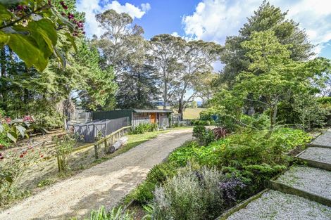 Photo of property in 2553 Taihape Road, Sherenden, Hastings, 4179