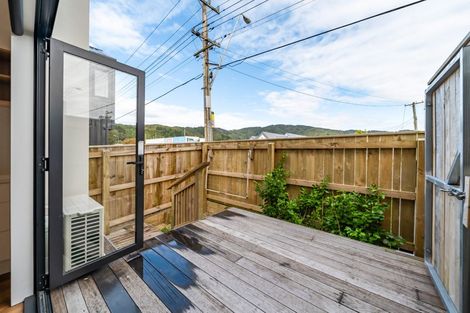 Photo of property in 2/26 Fitzherbert Road, Wainuiomata, Lower Hutt, 5014