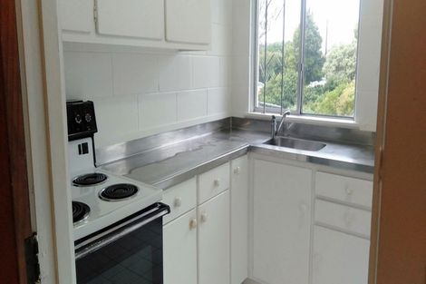 Photo of property in 25a Te Kawa Road, Greenlane, Auckland, 1061