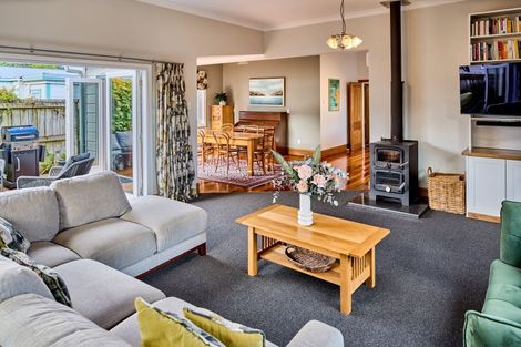 Photo of property in 17 Connolly Street, Boulcott, Lower Hutt, 5010