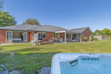 Photo of property in 12 Oak Tree Lane, Rolleston, 7614