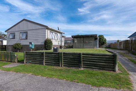 Photo of property in 56a Pohutukawa Drive, Owhata, Rotorua, 3010