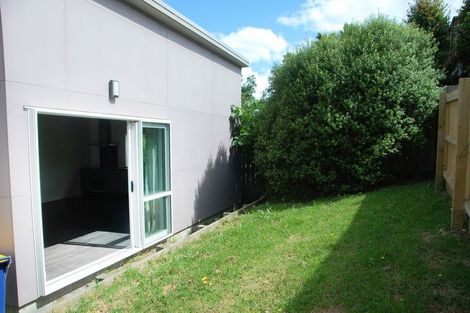 Photo of property in 559b Glenfield Road, Glenfield, Auckland, 0629