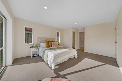 Photo of property in 1/15 Tolben Place, Golflands, Auckland, 2013
