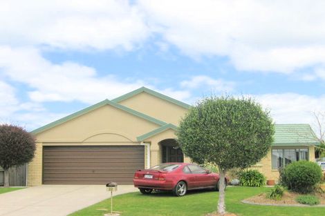 Photo of property in 55 Corinth Grove, Papamoa Beach, Papamoa, 3118
