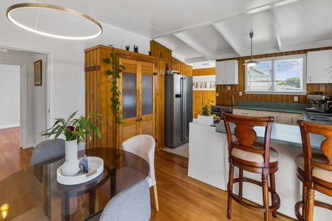 Photo of property in 9 Waitai Street, Castlecliff, Whanganui, 4501